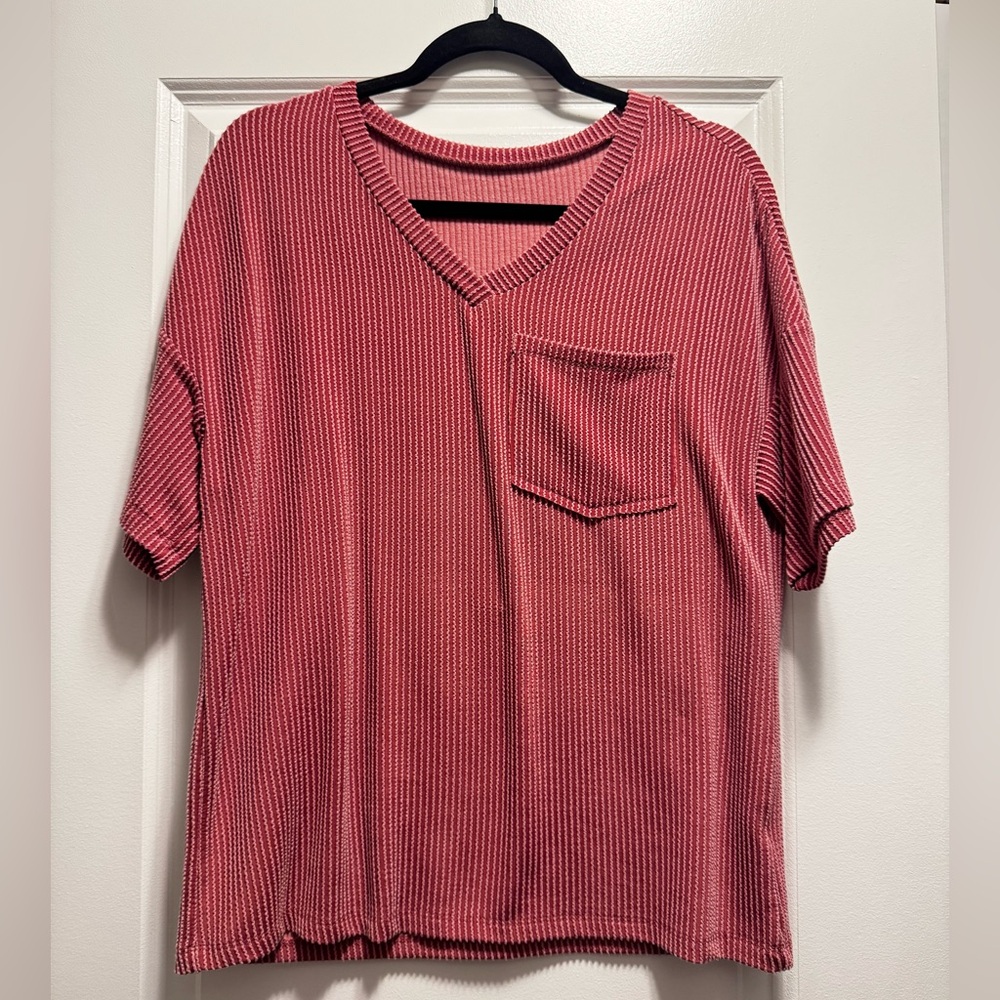 Red V-Neck Short Sleeve Top